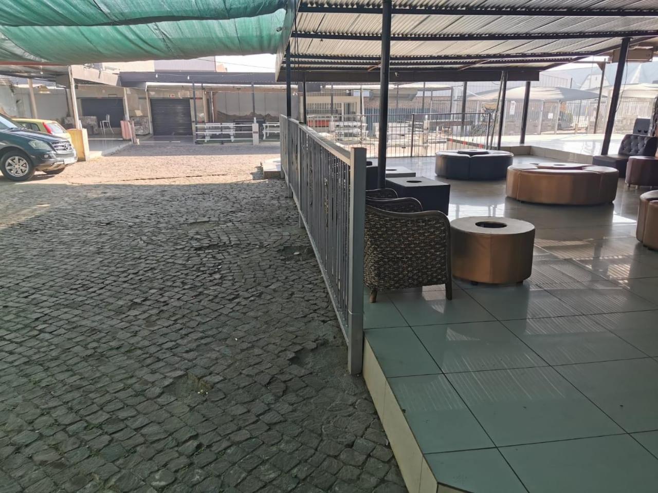 Ebony Guest House Претория Экстерьер фото
